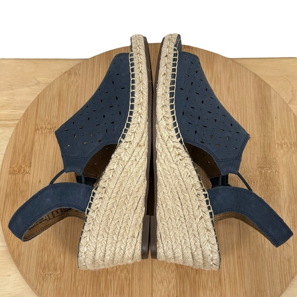 Clarks Unstructured Navy Blue Suede Espadrille Wedge Sandals – Size 7.5 Medium - Picture 4 of 13